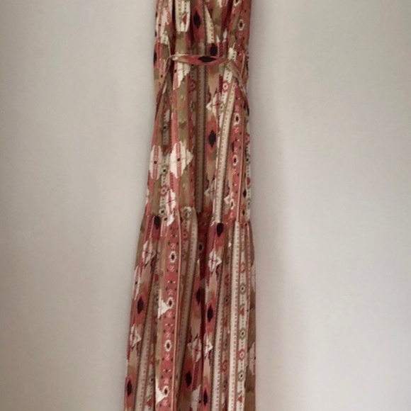 Lulu's Tribal Print Maxi Dress Size Large - Picture 3 of 8